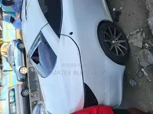 Lexus Is250 2010 Coupe Windscreen Glass Available