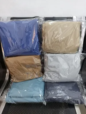 Waterproof Mattress Protector With Zipper In Ikeja