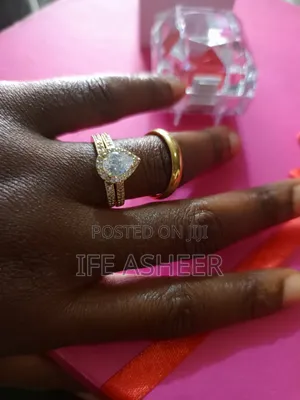 Zirconia Couples Set of Wedding Ring A05 - Gold