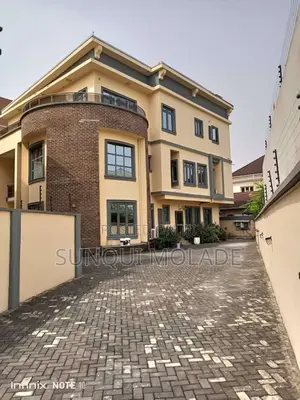 6bdrm Duplex in Banana Island for rent