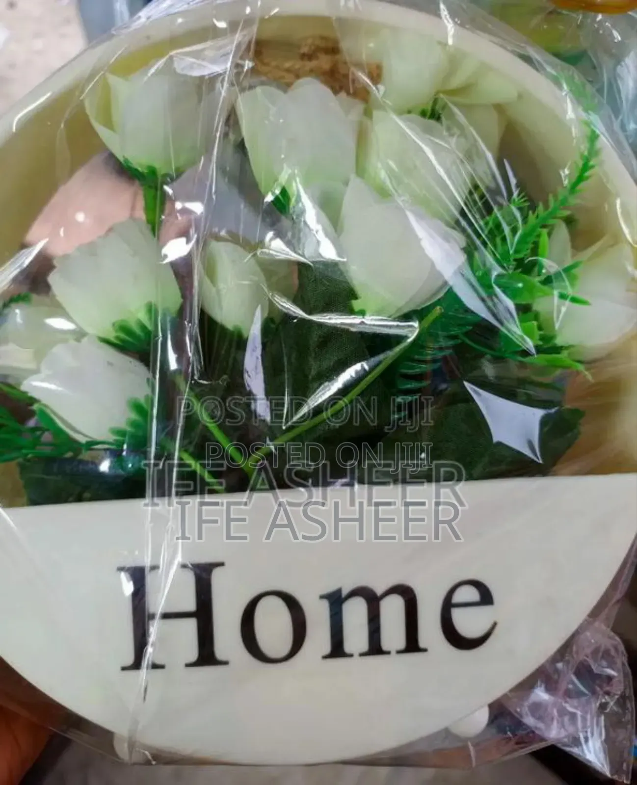 Hanging Home Flower Vase With Rose Flowers