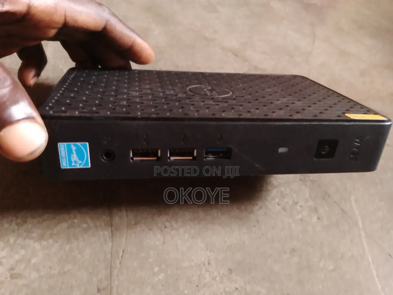 Desktop Computer Dell 4GB SSD 16 GB