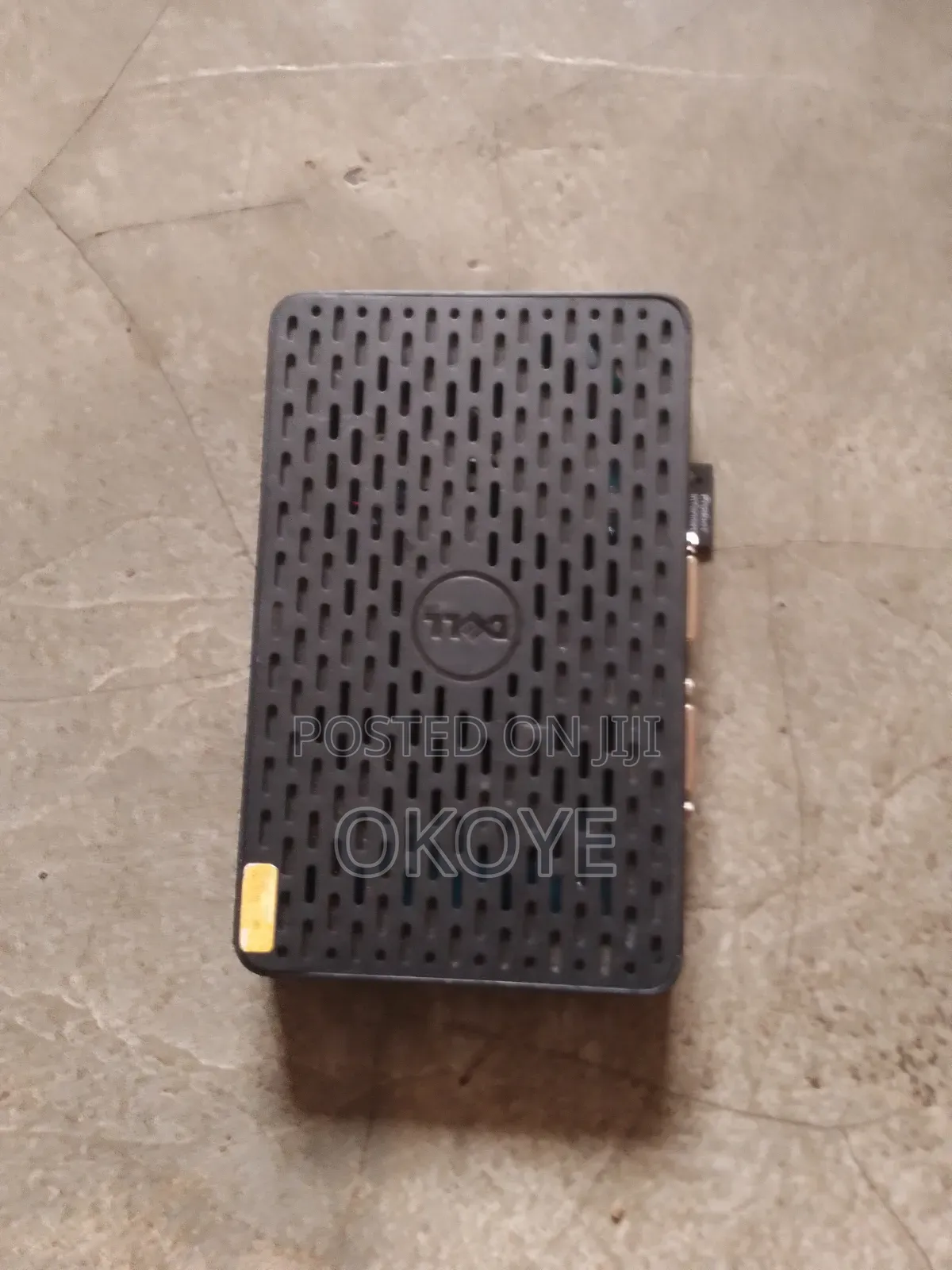 Desktop Computer Dell 4GB SSD 16 GB