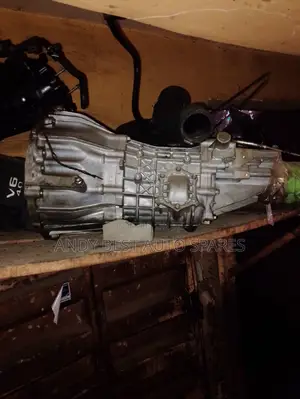 Manual Gear Box Nissan Urvan 2.5L