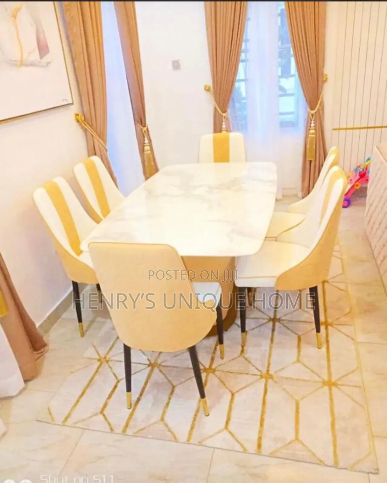 Dining Table White Gold