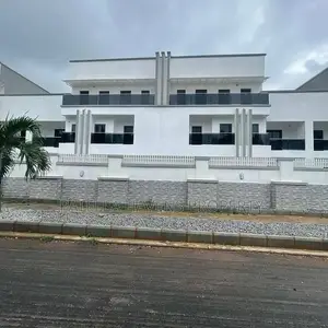 Magnificently Built With Proper Interior In Lifecamp