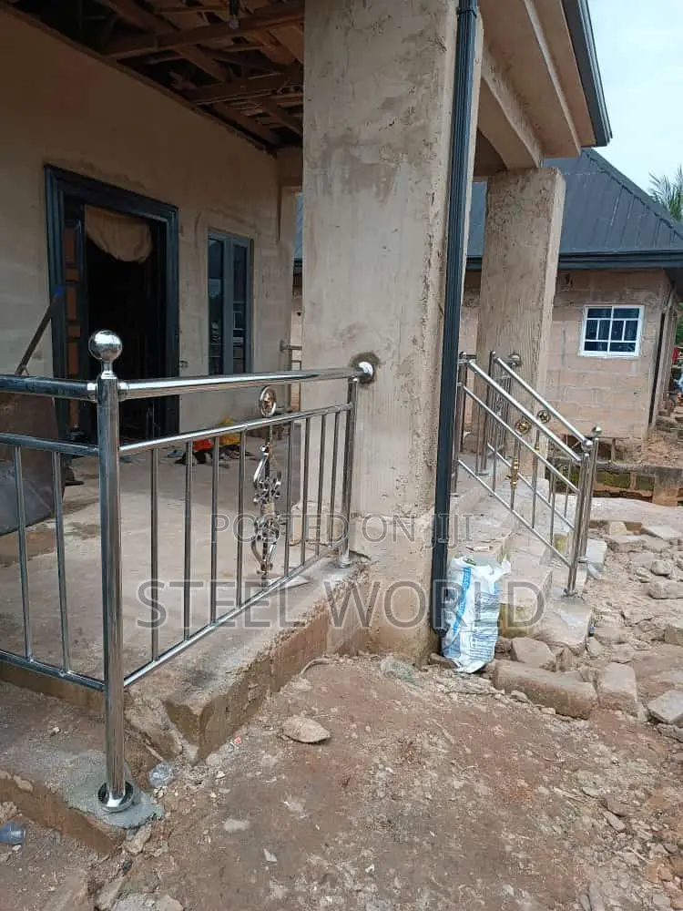 Balustrade Clumsy Design