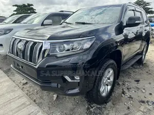 Toyota Land Cruiser Prado 2022 Black