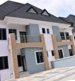 Furnished 4bdrm Duplex in Onigbongbo for sale