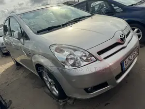 Toyota Corolla Verso 1.8 2006 Silver