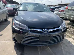 Toyota Camry 2016 Black