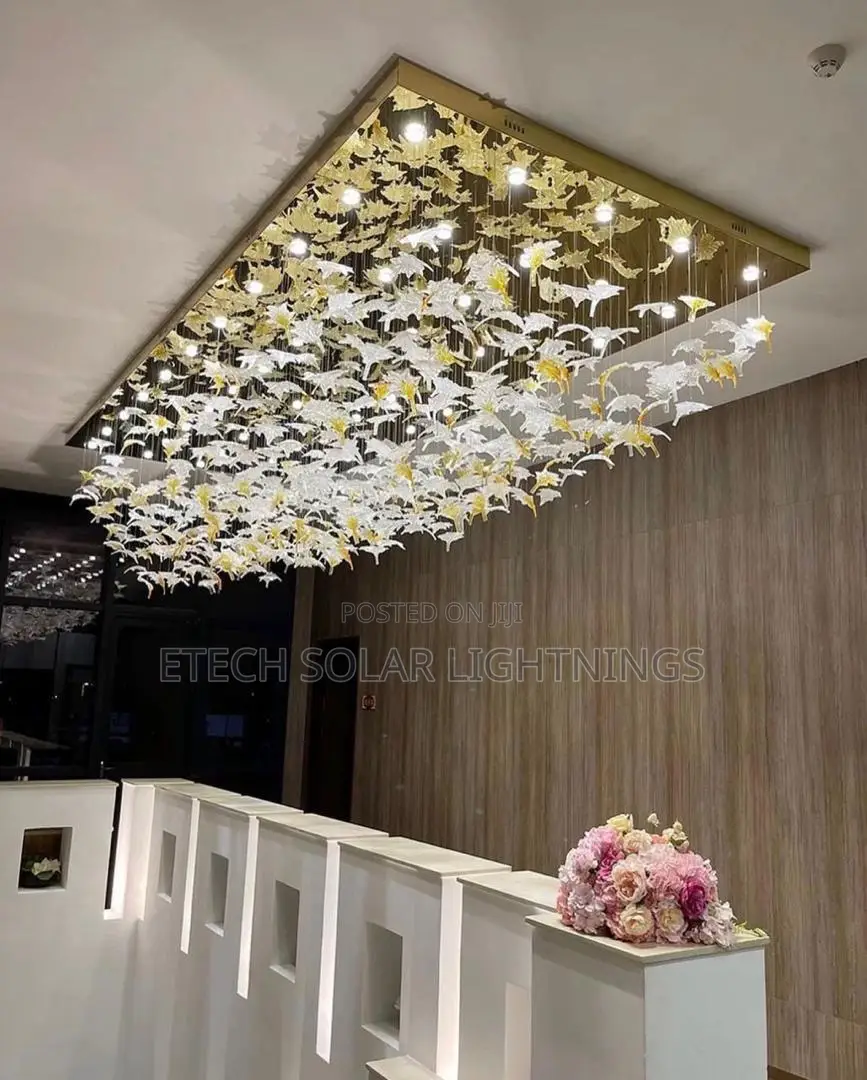 Art Design Maple Leaf Large Decorative Chandelier Light