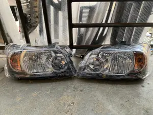Headlamp Highlander 2005/2007
