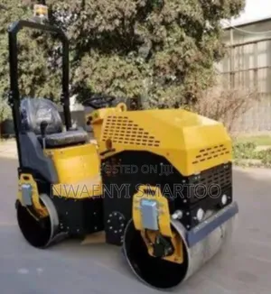 Driving Compacting Machine