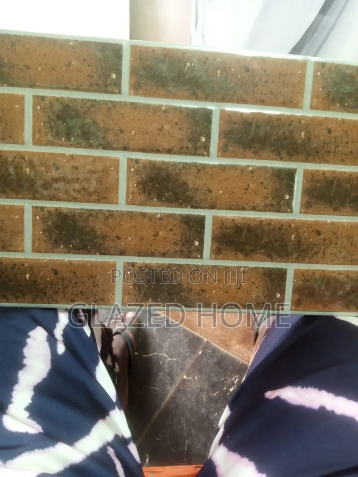 25x50 Crack Wall Tiles