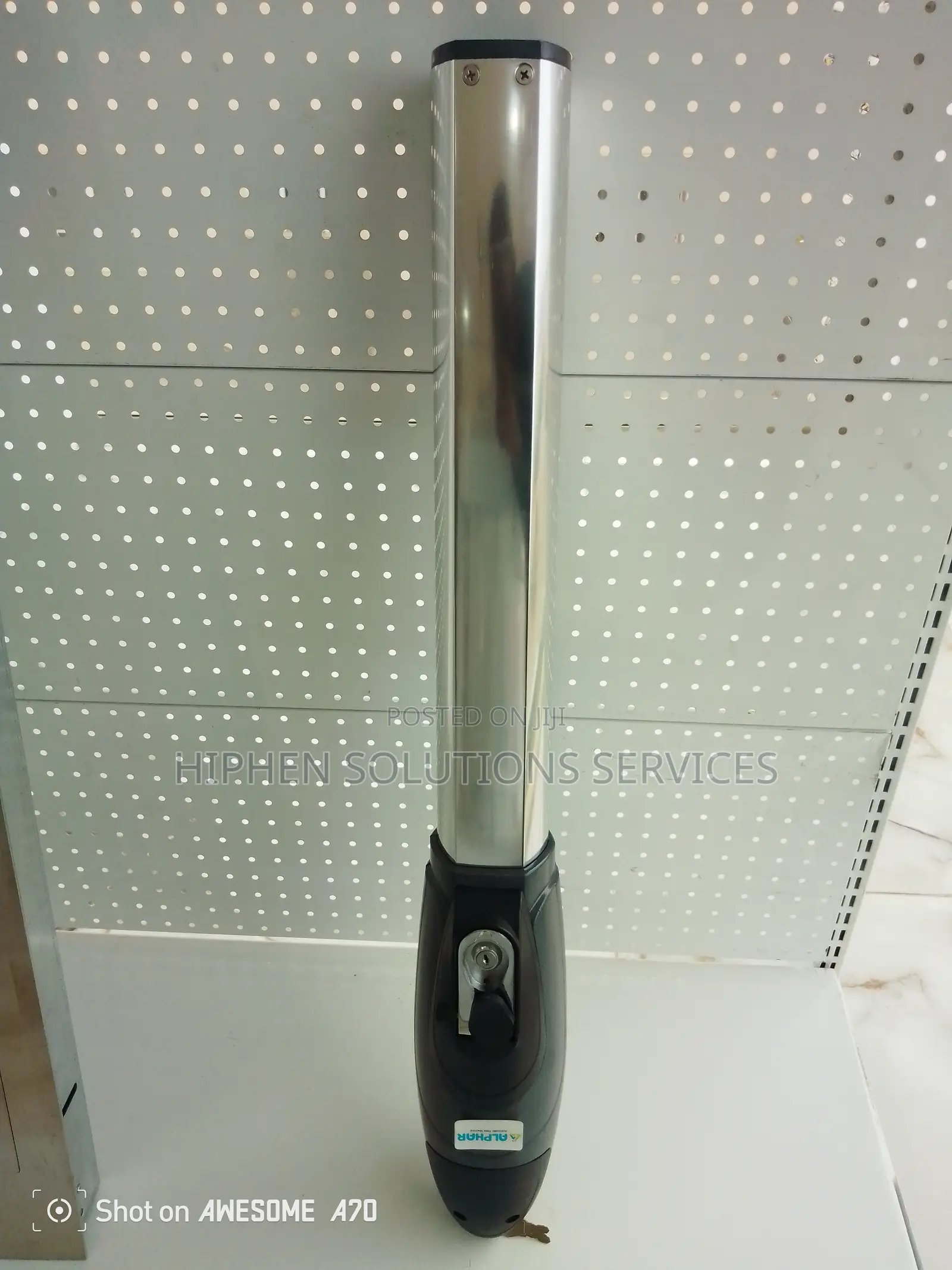 Outdoor Automatic Gate System Electric Arm Swing Gate Opener