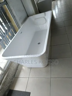Bathtub Square Shape