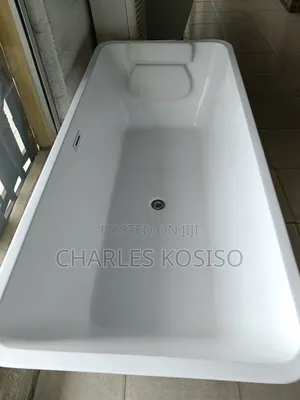Bathtub Square Shape