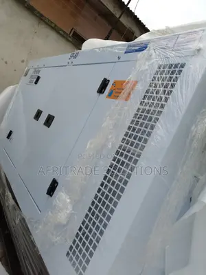 Efficient Perkins 60kva Sound-Proof Generator