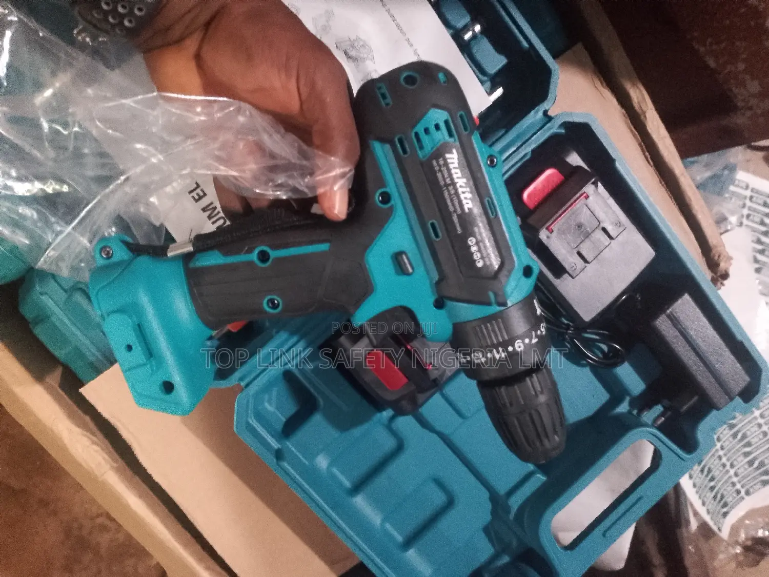 Screw Machine Makita 36v
