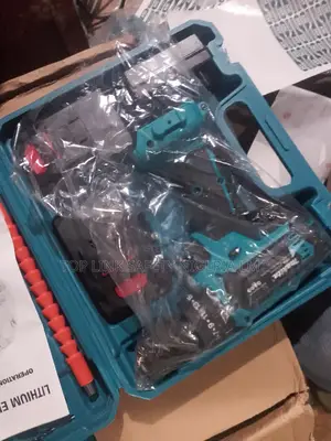Screw Machine Makita 36v
