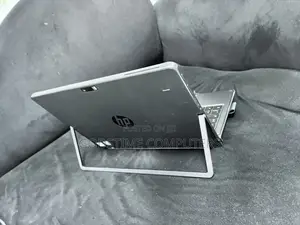 New Laptop HP Pro X2 612 G2 8GB Intel Core I5 SSD 256GB