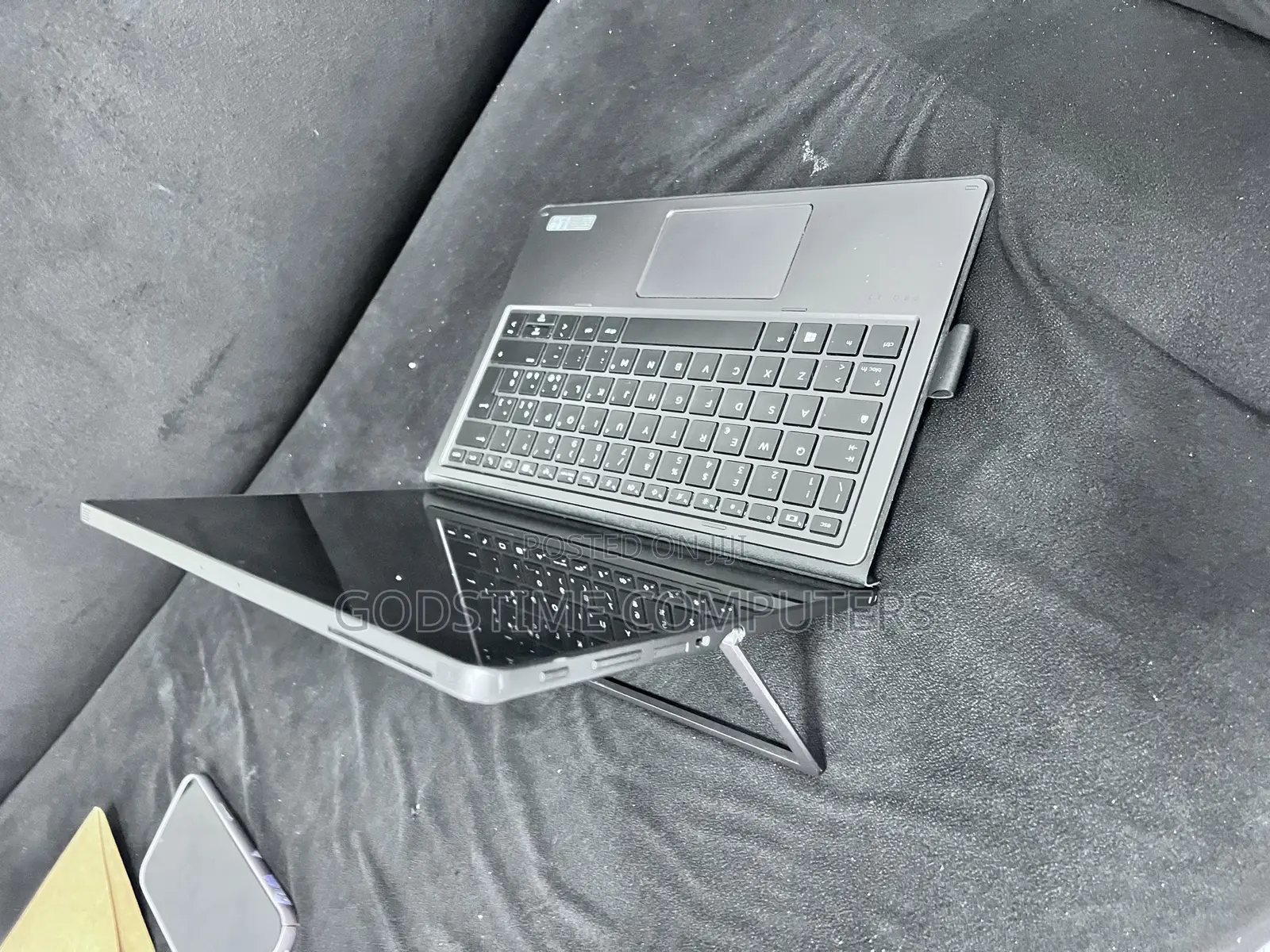 New Laptop HP Pro X2 612 G2 8GB Intel Core I5 SSD 256GB