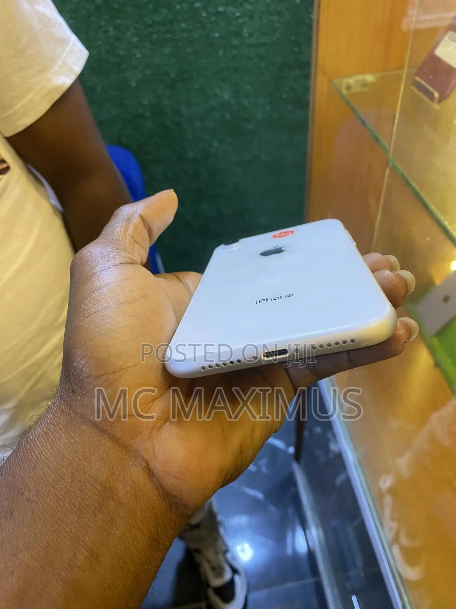 Apple iPhone XR 64 GB White
