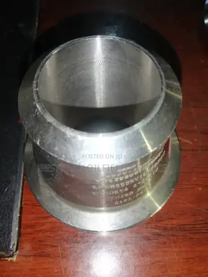 Hub Connector