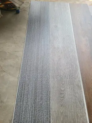 SPC Wooden Laminate Floors