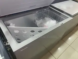 297 Litres Hisense Chest Freezer
