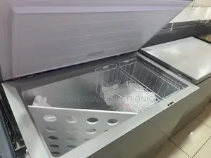 297 Litres Hisense Chest Freezer