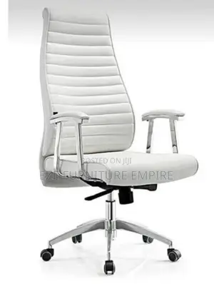 Highback Leather Executive Office Chair