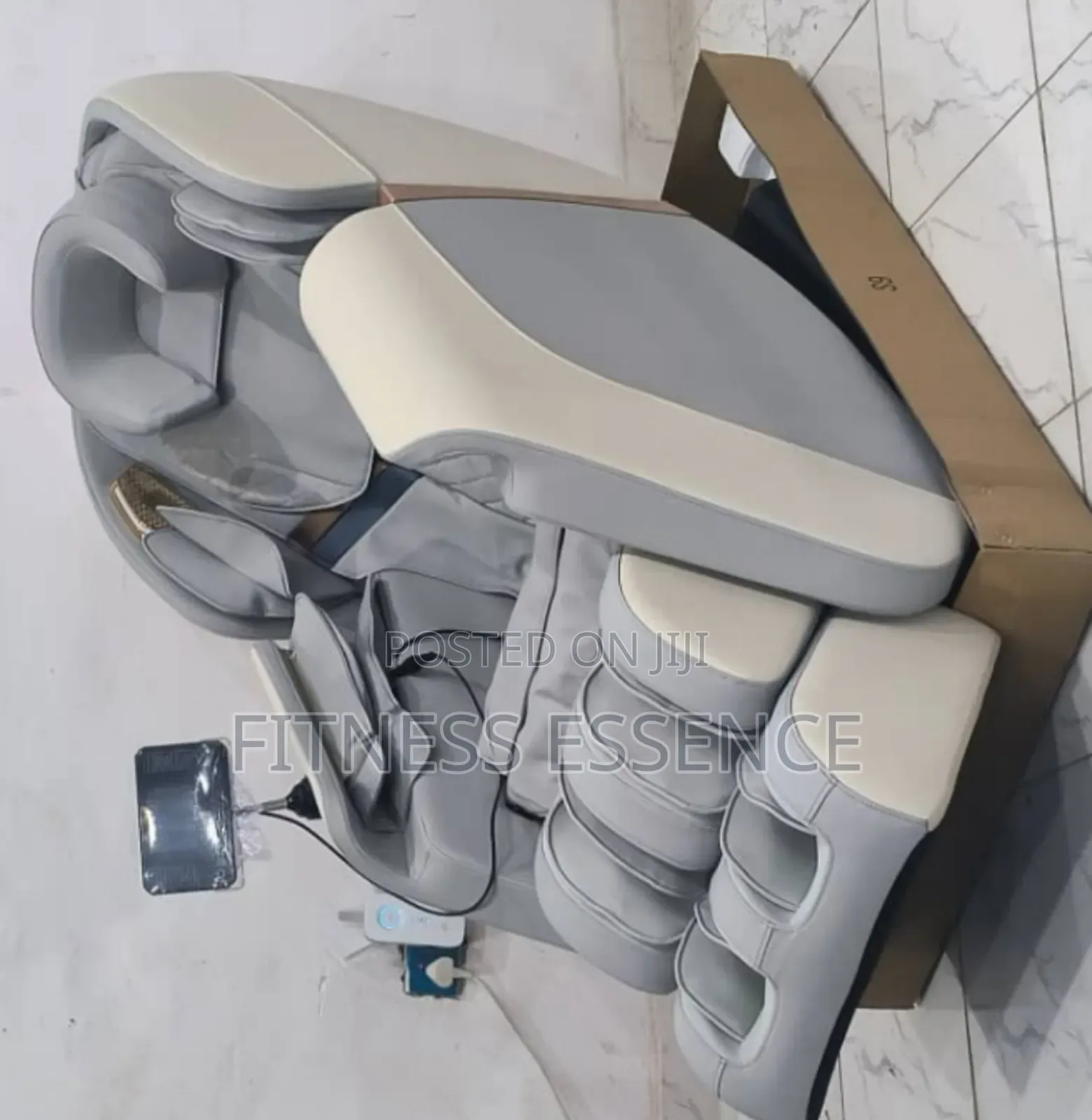 First Class Massage Chair 00011