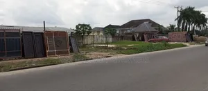 For Sale : 31⁄2 Plot ON MAJOR Sars Rd , Ph