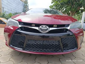 Photo - Toyota Camry 2015 Red