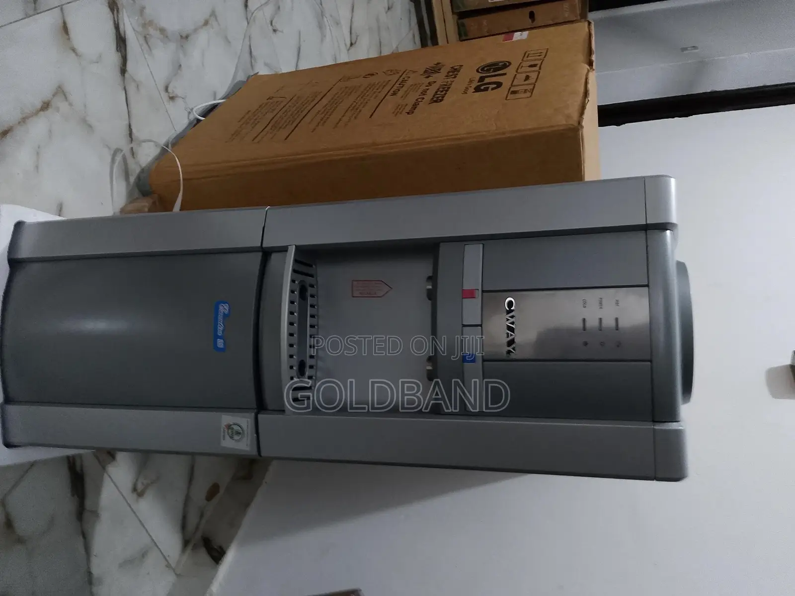 Very Unique Cway Dispenser ''Lm-Yl1-588''