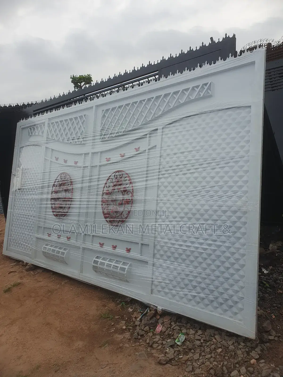 Sliding Gate