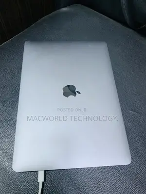 Laptop Apple MacBook Pro 2020 16GB Intel Core I5 SSD 1T