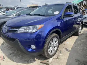 Toyota RAV4 2014 Blue