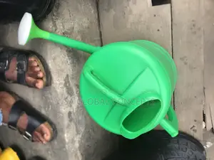 8 Liters Portable Watering Can