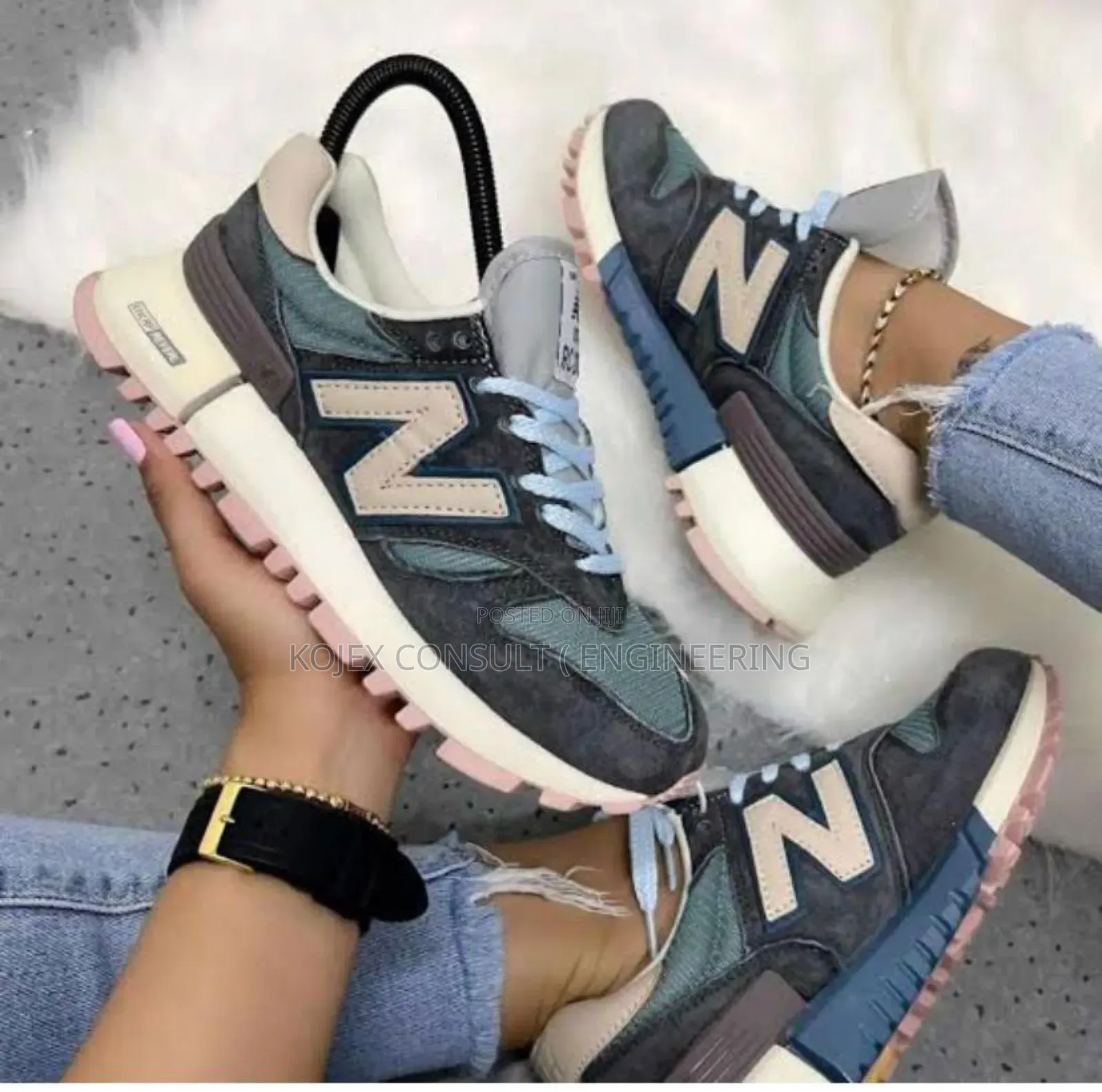 New Balance Sneakers