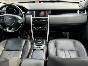 Land Rover Discovery Sport HSE 2017 White