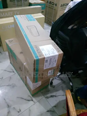 White Copper Coil 1hp Hisense Non-Inverter AC