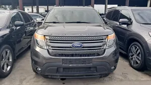 Ford Explorer 2015 Gray