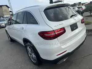 Mercedes-Benz GLC-Class 2017 White