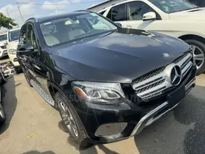 Mercedes-Benz GLC-Class 2017 Black