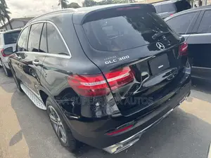 Mercedes-Benz GLC-Class 2017 Black