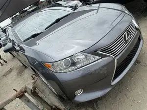 Lexus ES 350 FWD 2015 Gray