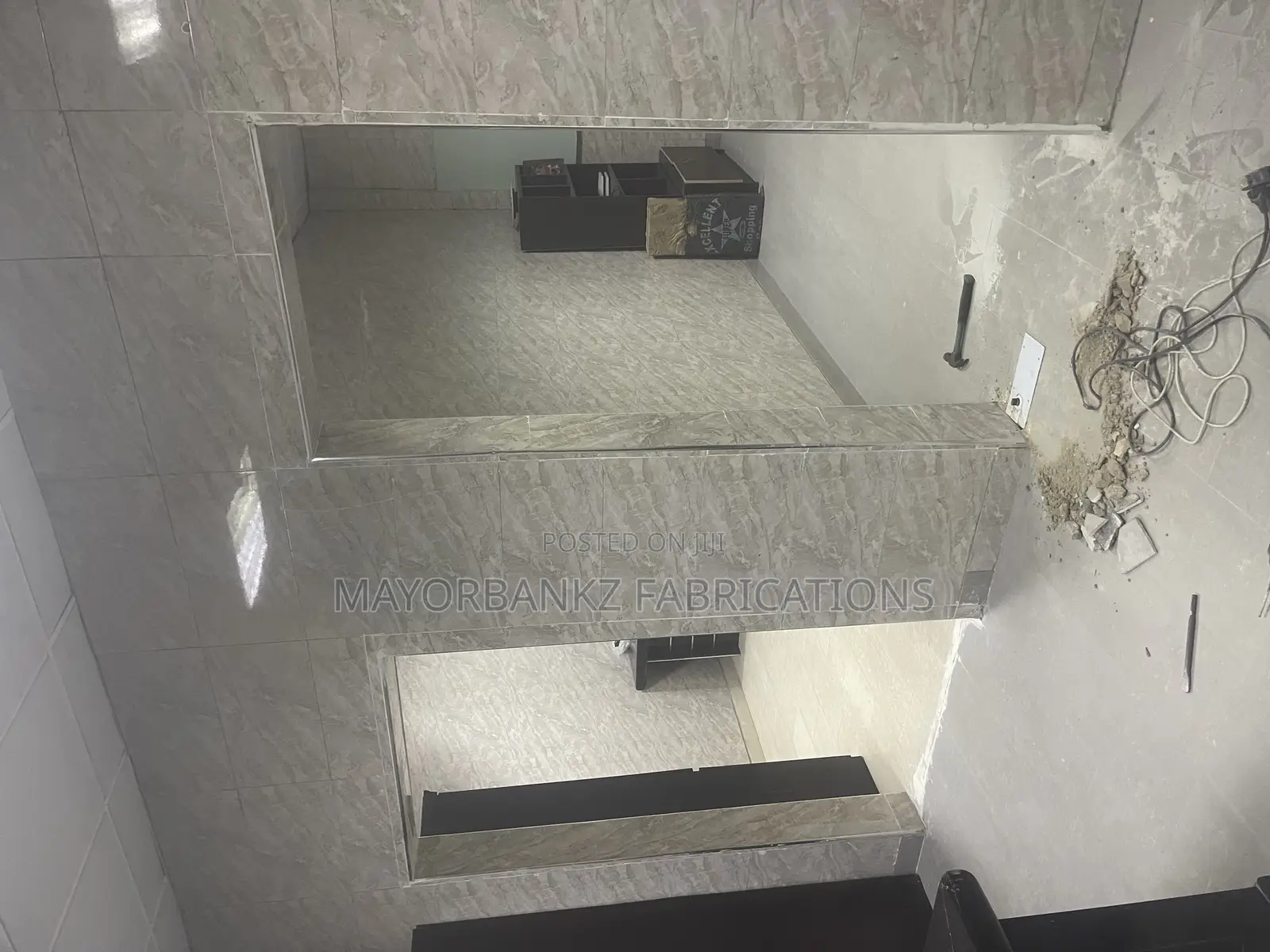 Frameless Doors for Offices